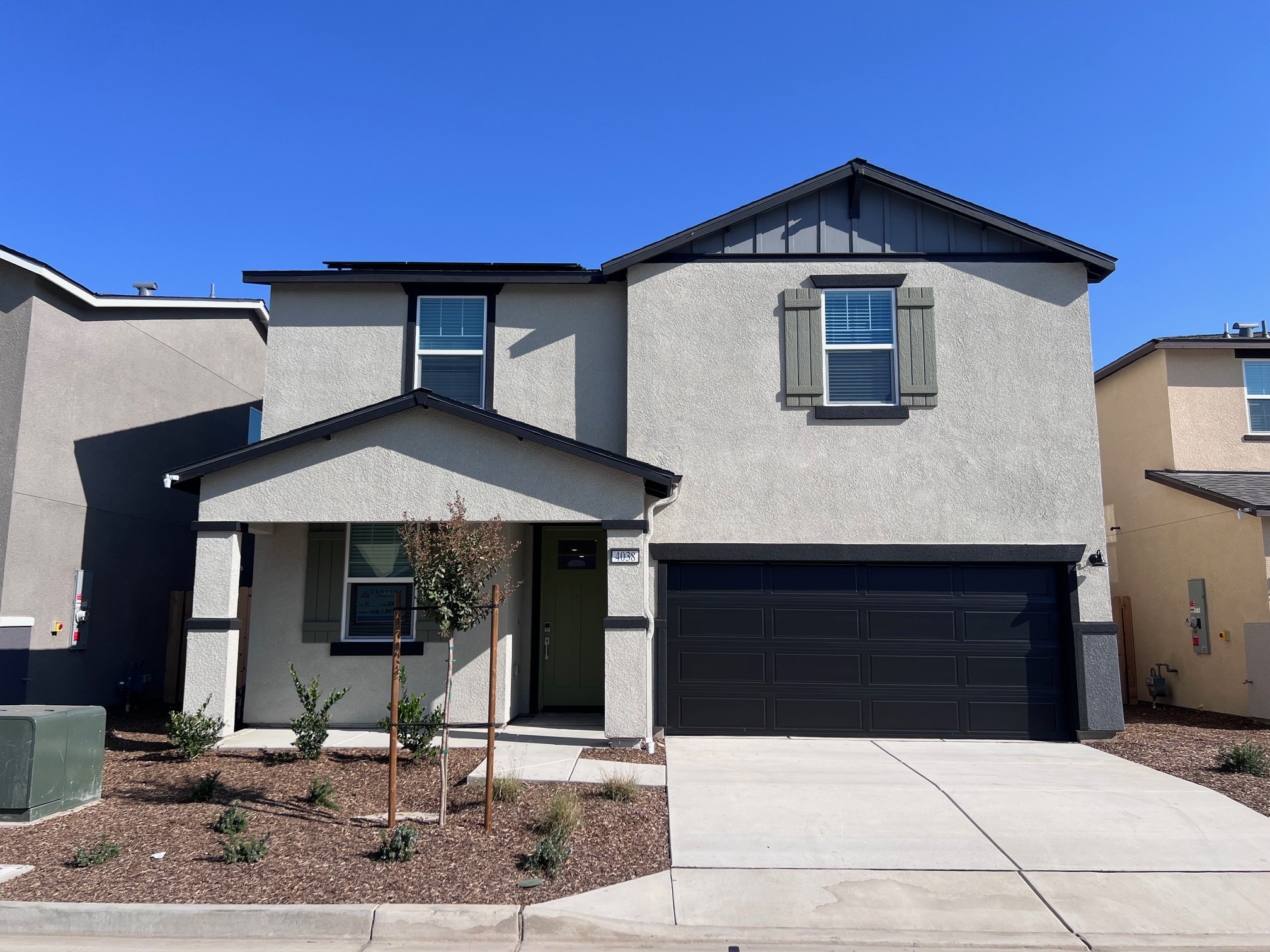 0091 4038 N Brent Avenue